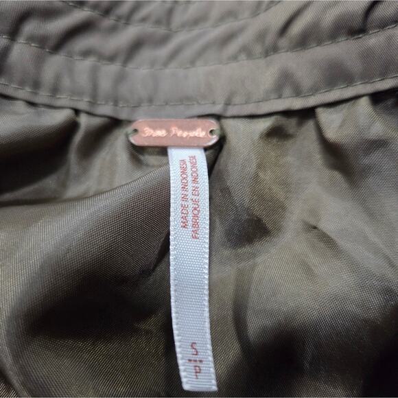 Free People Olive Moss Green Satin Bomber Jacket Pockets Size Small - Picture 4 of 7